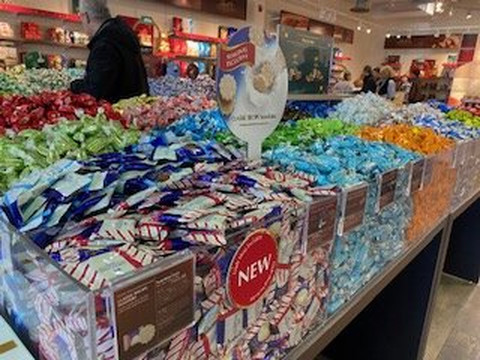 Lindt Chocolate Shop-Kittery必去景点