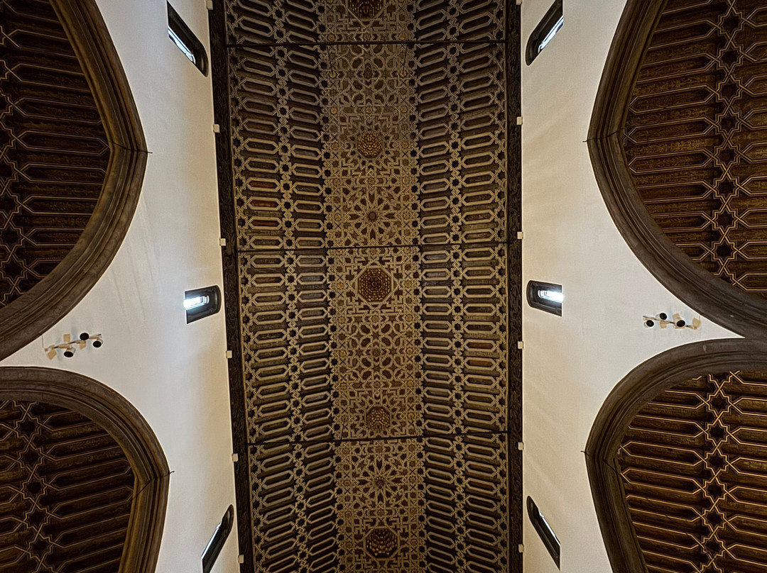 Cathedral of Our Lady of the Assumption-沙尔必去景点