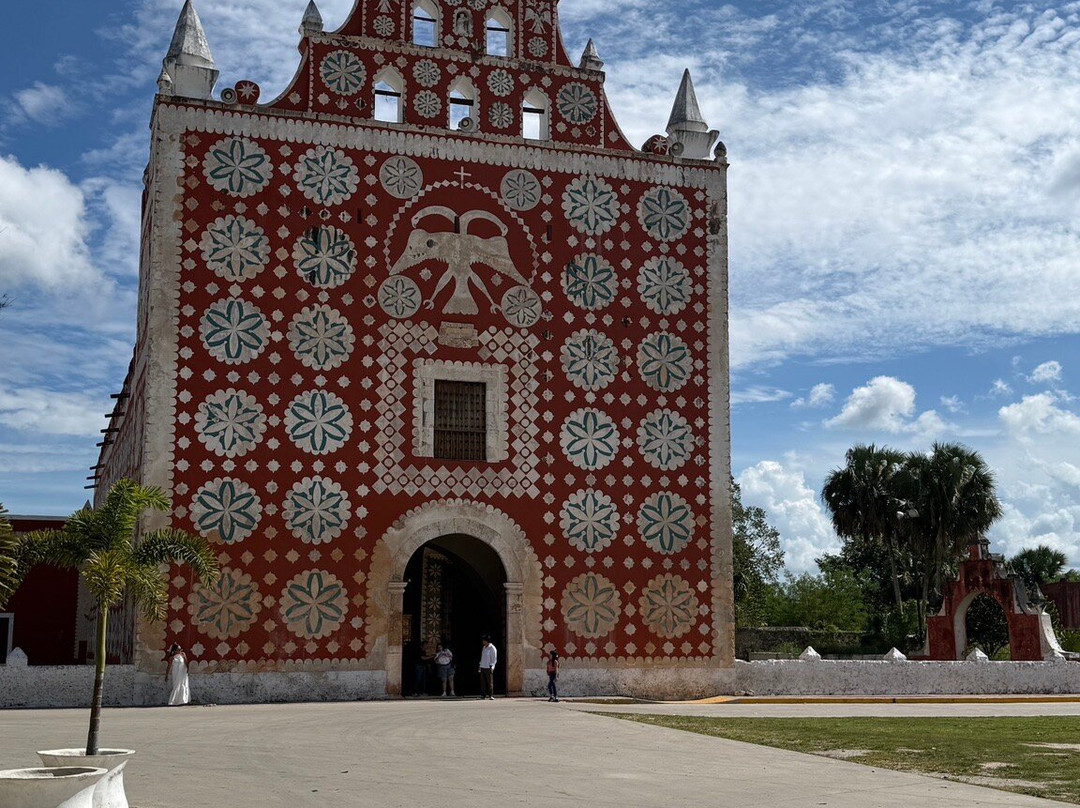 Templo y Ex Convento de Santiago Domingo-巴利亚多利德必去景点