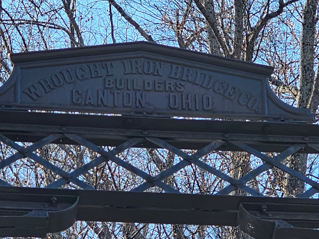 Cherry Hill Road Bridge-Street必去景点