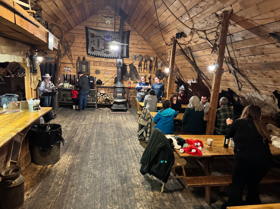 Bar Lazy L Ranch Sleigh Ride-斯廷博特斯普林斯必去景点