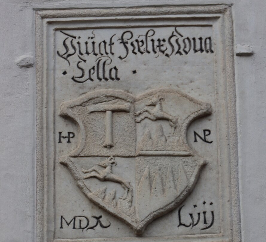 Via Centrale-布鲁尼科必去景点