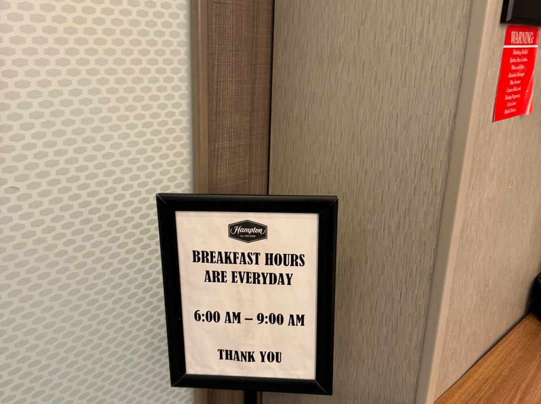 Hampton Inn Riverside Downtown主图