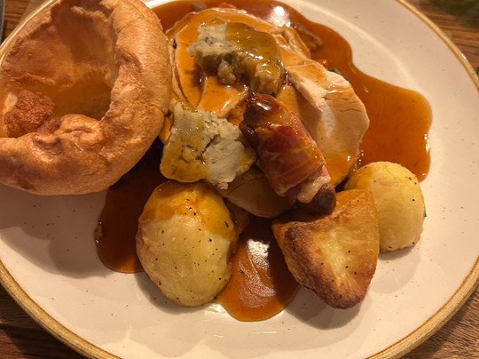 格鲁斯旅馆主图