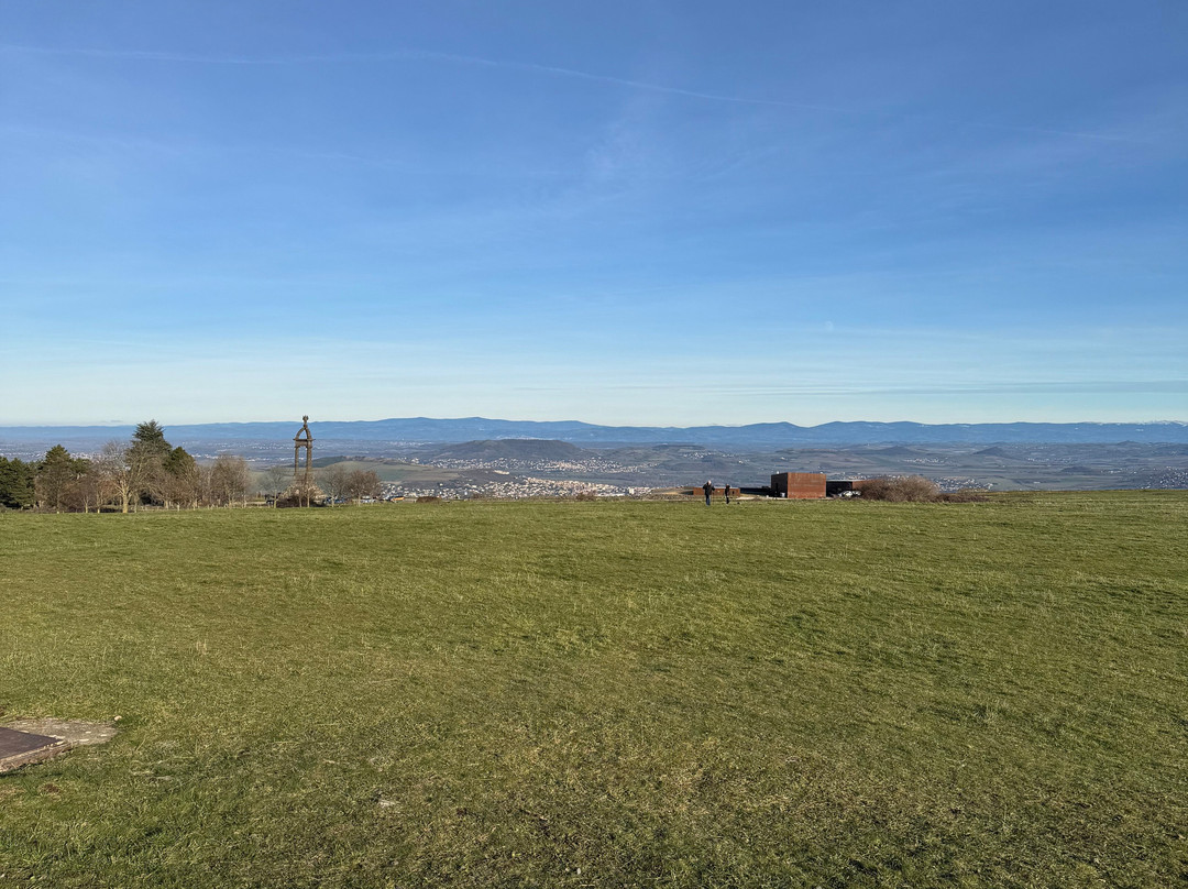 Plateau de Gergovie-La Roche-Blanche必去景点