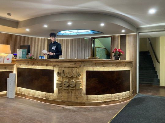 Club Esse Pila 2000主图