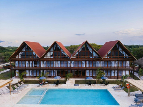 Riverside Hotel Chachalacas