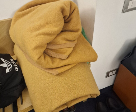 森特姆宫假日酒店主图