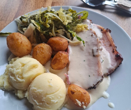 Naas Racecourse-纳斯必去景点