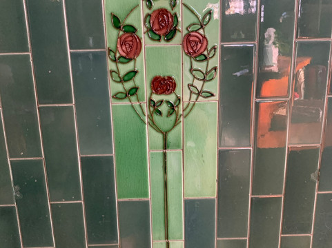 纳兰德拉星历史悠久山林小屋主图