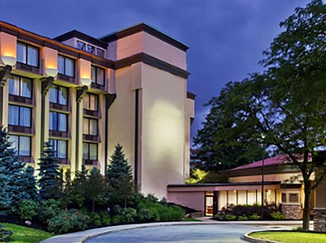 克里夫兰独立村华美达酒店