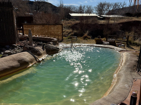 Jemez Hot Springs-Jemez Springs必去景点