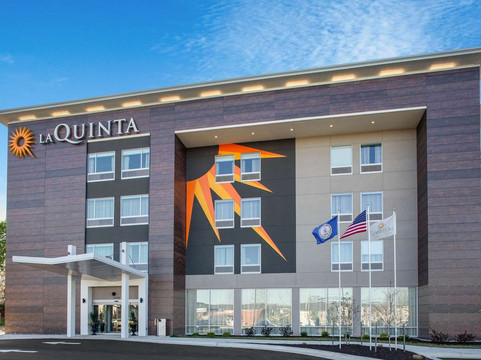 Clifton酒店住宿-La Quinta Inn & Suites by Wyndham Manassas VA-Dulles Airport