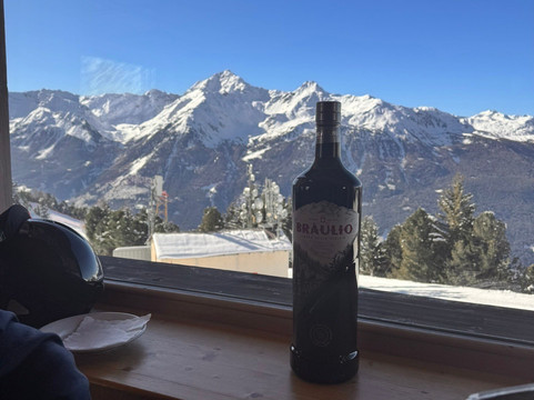 帝罗多登得利小木屋酒店主图