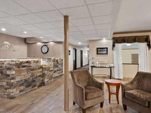 贝尔维尔机场区呗盟套房酒店