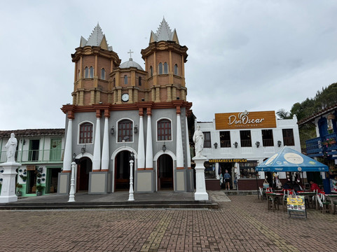 Parque Temático Réplica del Viejo Peñol-Penol必去景点