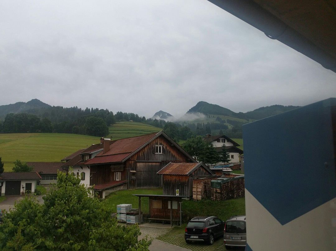 阳光因贝格博加思索夫酒店主图