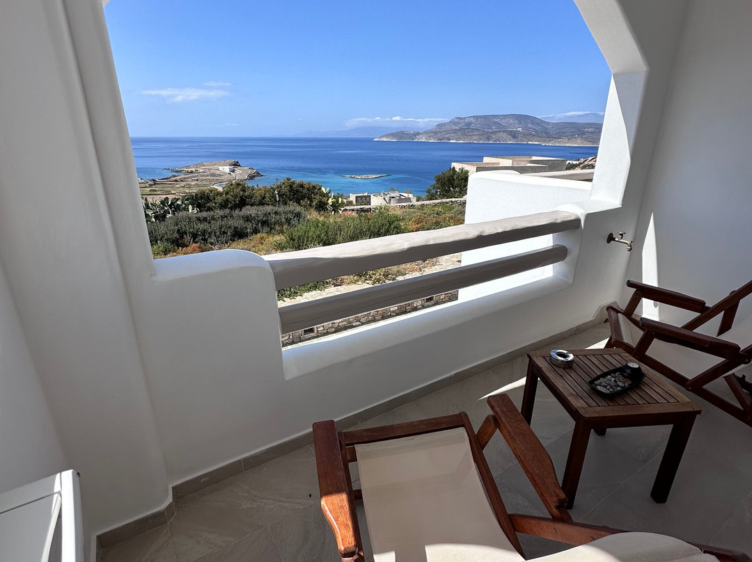 蒂亚西斯奢华套房酒店主图