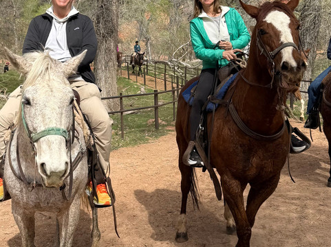 Canyon Trail Rides-锡安国家公园必去景点