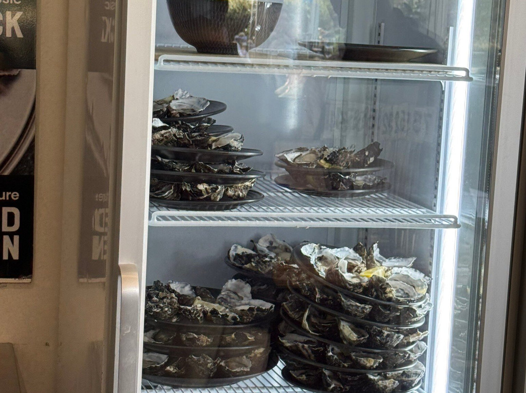 Get Shucked Oyster Bar-布鲁尼岛必去景点