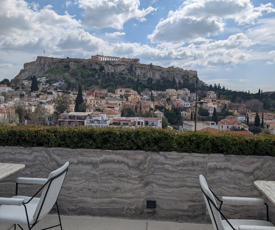 Dolli's Rooftop Restaurant