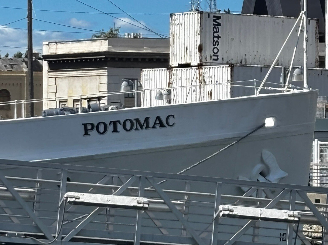 USS Potomac-奥克兰必去景点