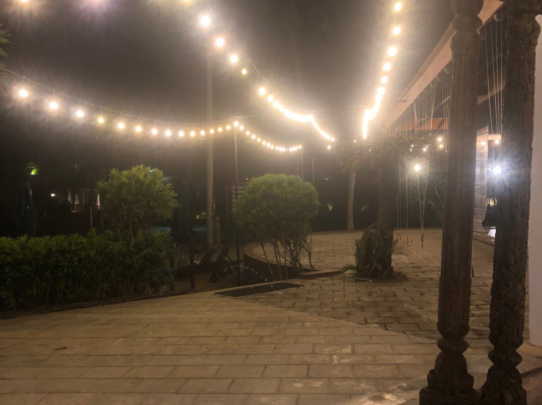 皇家棕榈海滩酒店主图