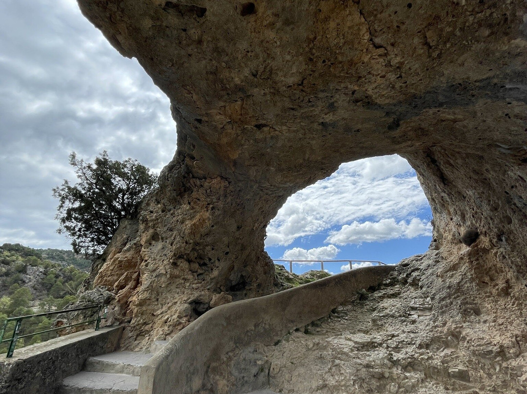 Ventano del Diablo-Villalba de la Sierra必去景点