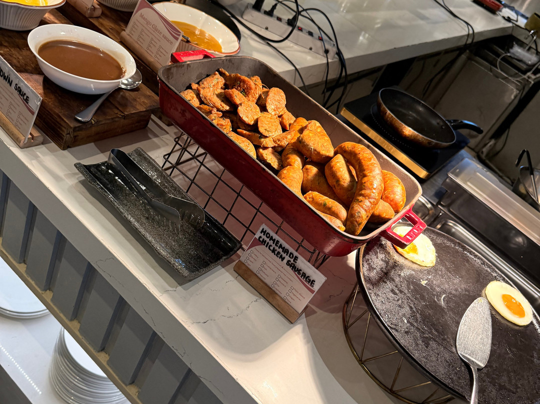 宿务格勒里亚山峰酒店主图