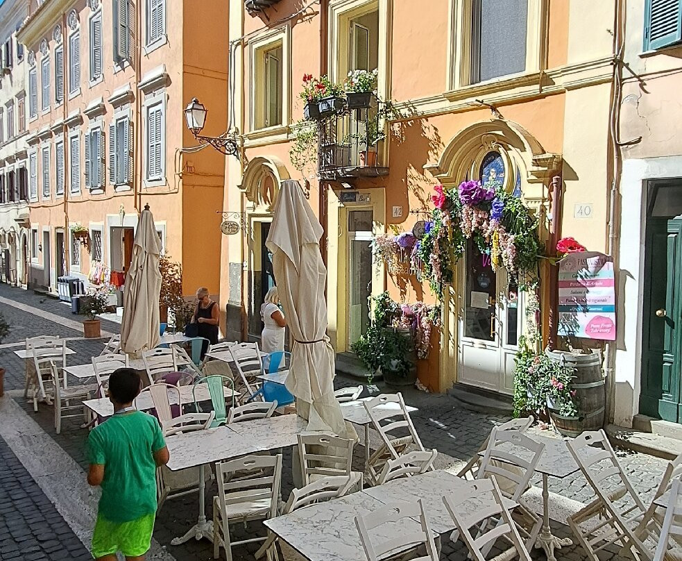 Palazzo Pontificio-冈多菲堡必去景点