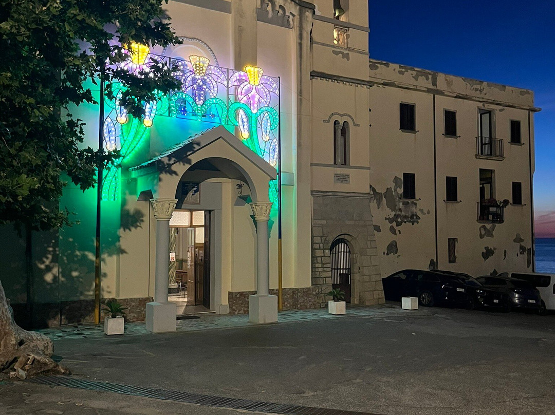 Chiesa Della Sanita o dei Cappuccini-特罗佩阿必去景点