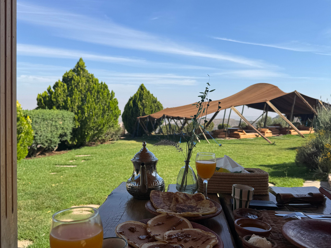 Dar El Mandar Farm主图