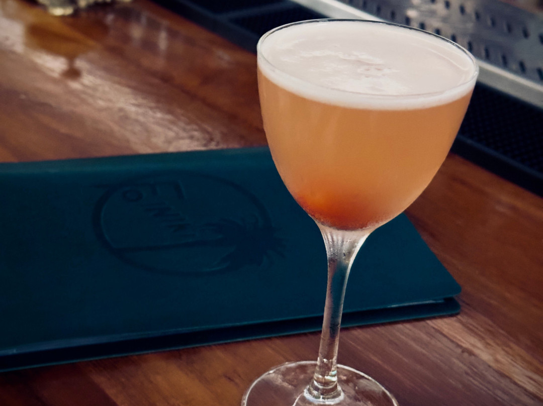 Foiniki Cocktail Bar-Chora必去景点