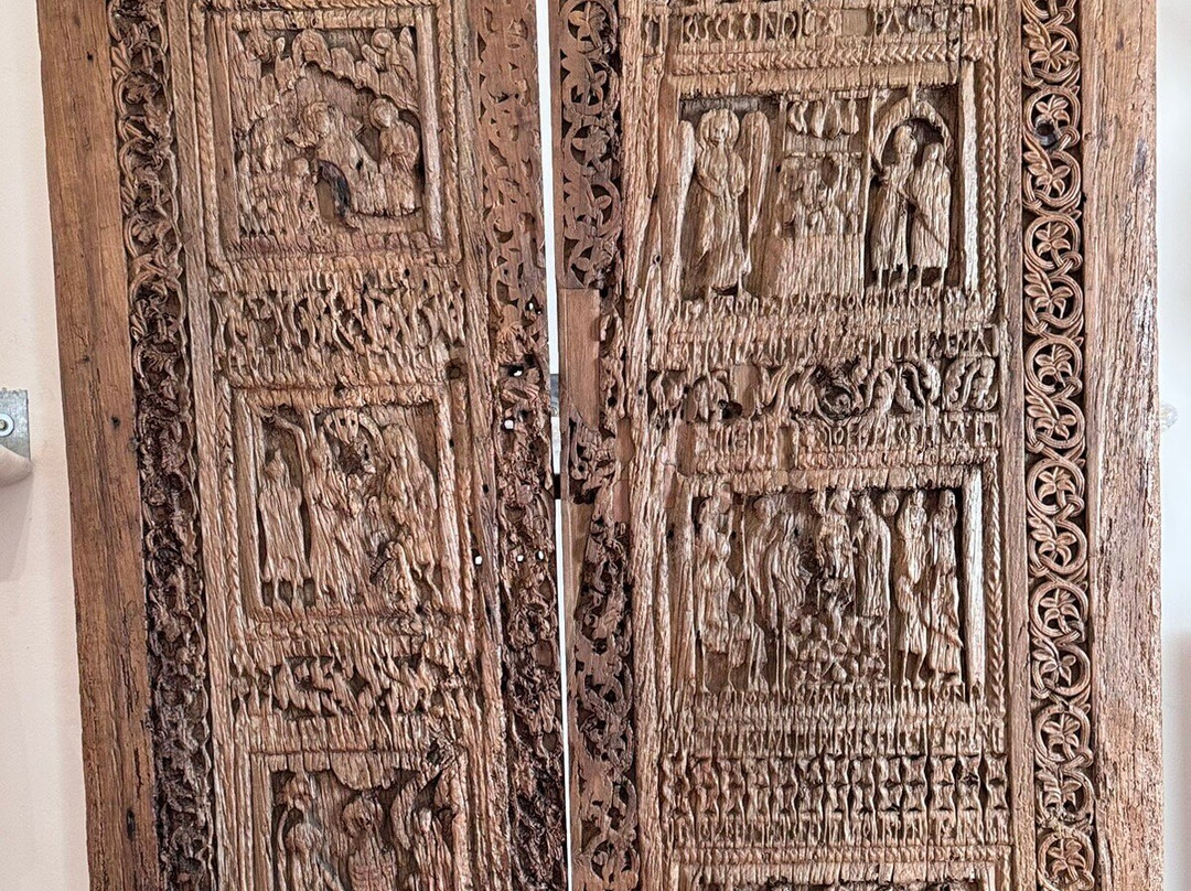 Castello Piccolomini di Celano-Celano必去景点