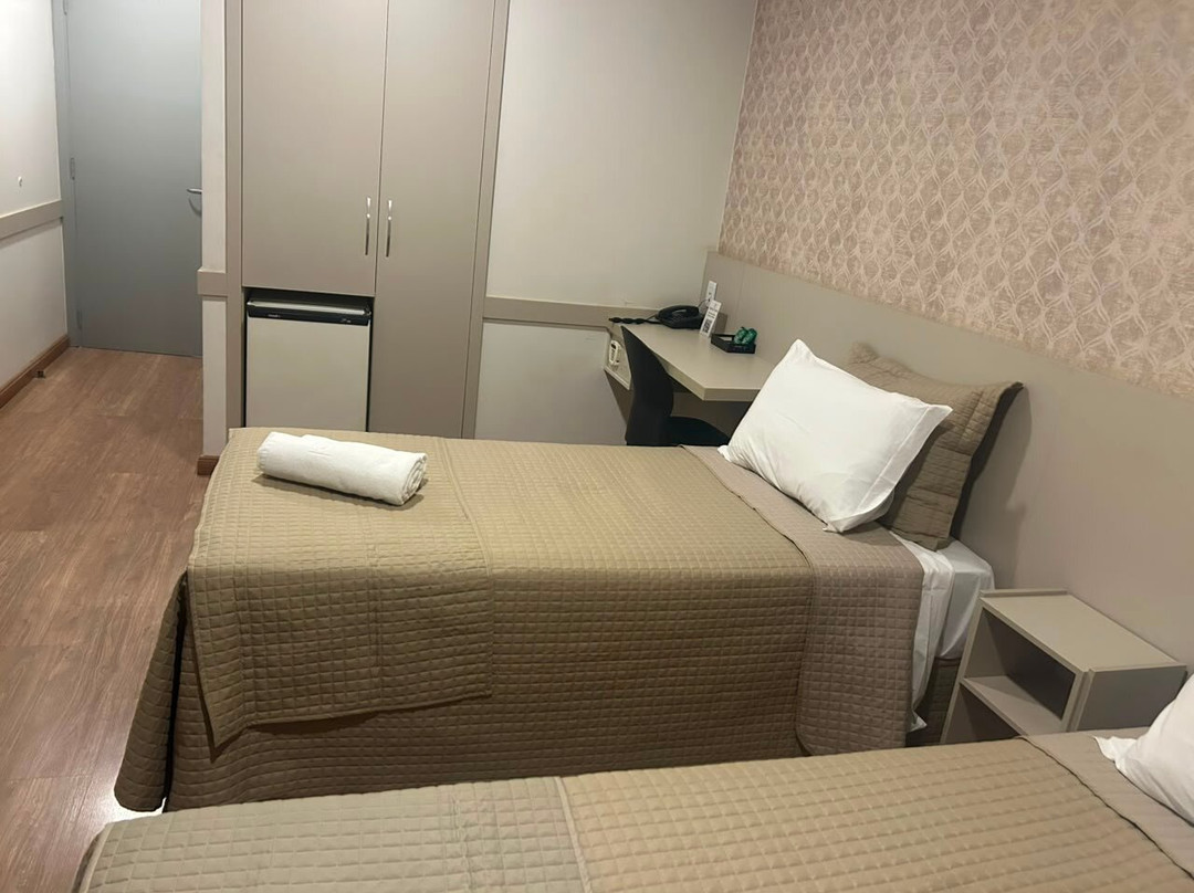 里尔瑟酒店主图