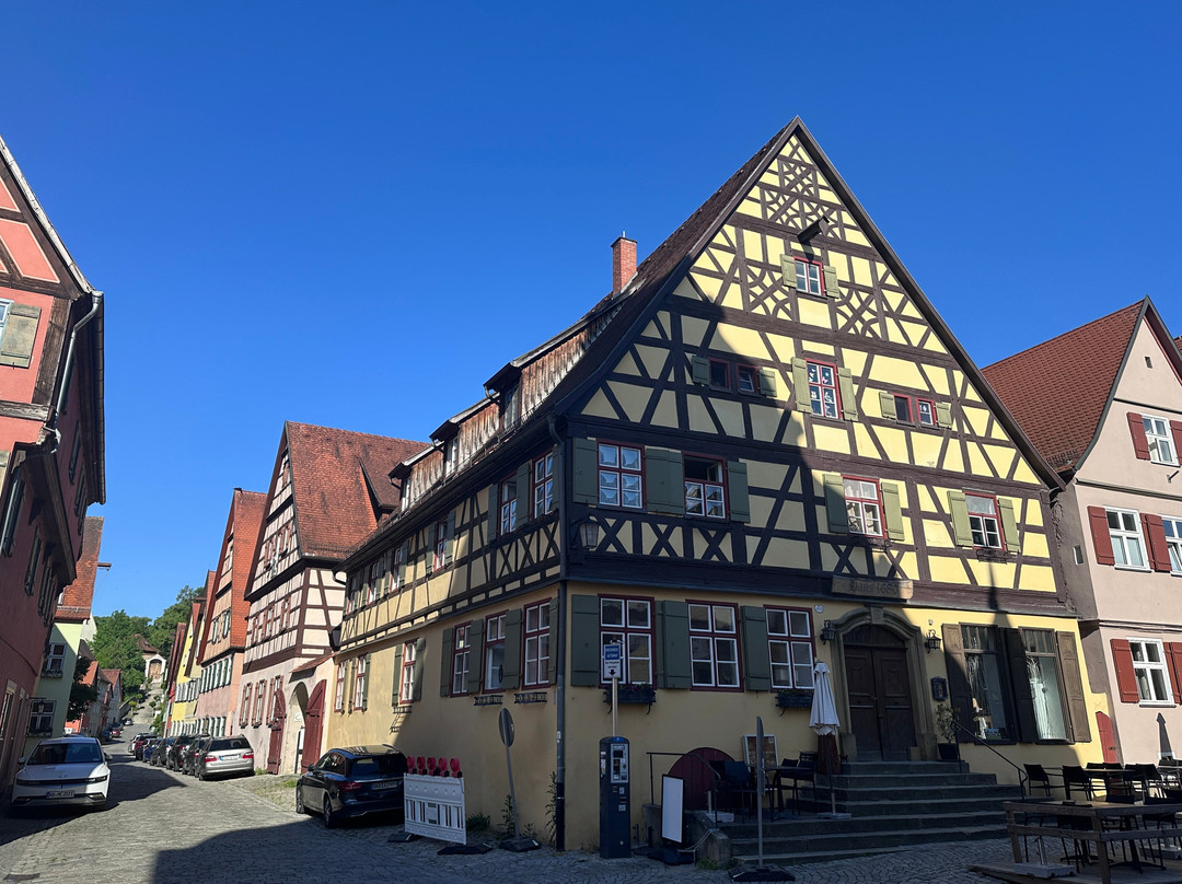 Altstadt-丁克尔斯比尔必去景点