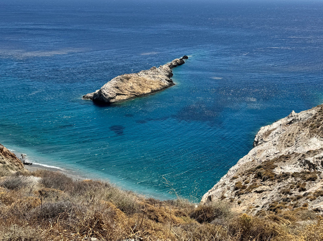 Katergo Beach-Folegandros必去景点
