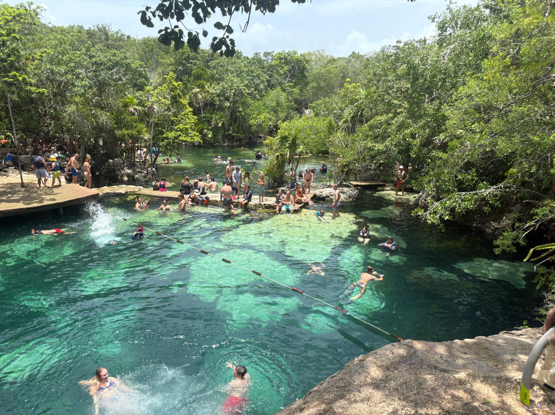 Cenote Azul-尤卡坦半岛必去景点