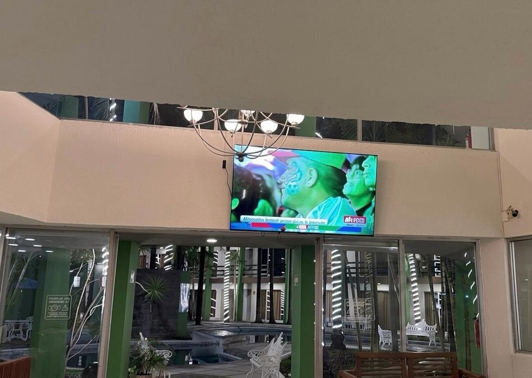德尔雷亚尔套房酒店主图