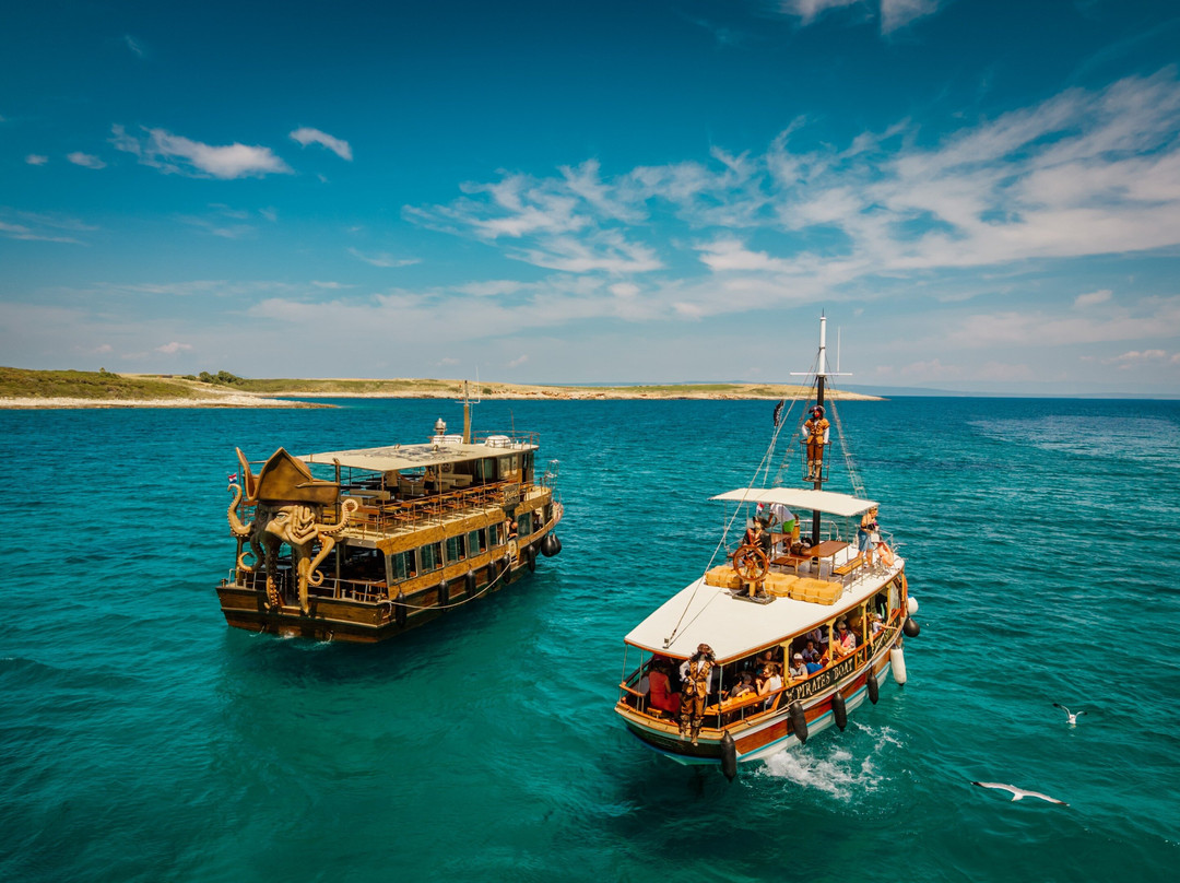 Pirate Boat Excursions - Medulin-梅杜林必去景点