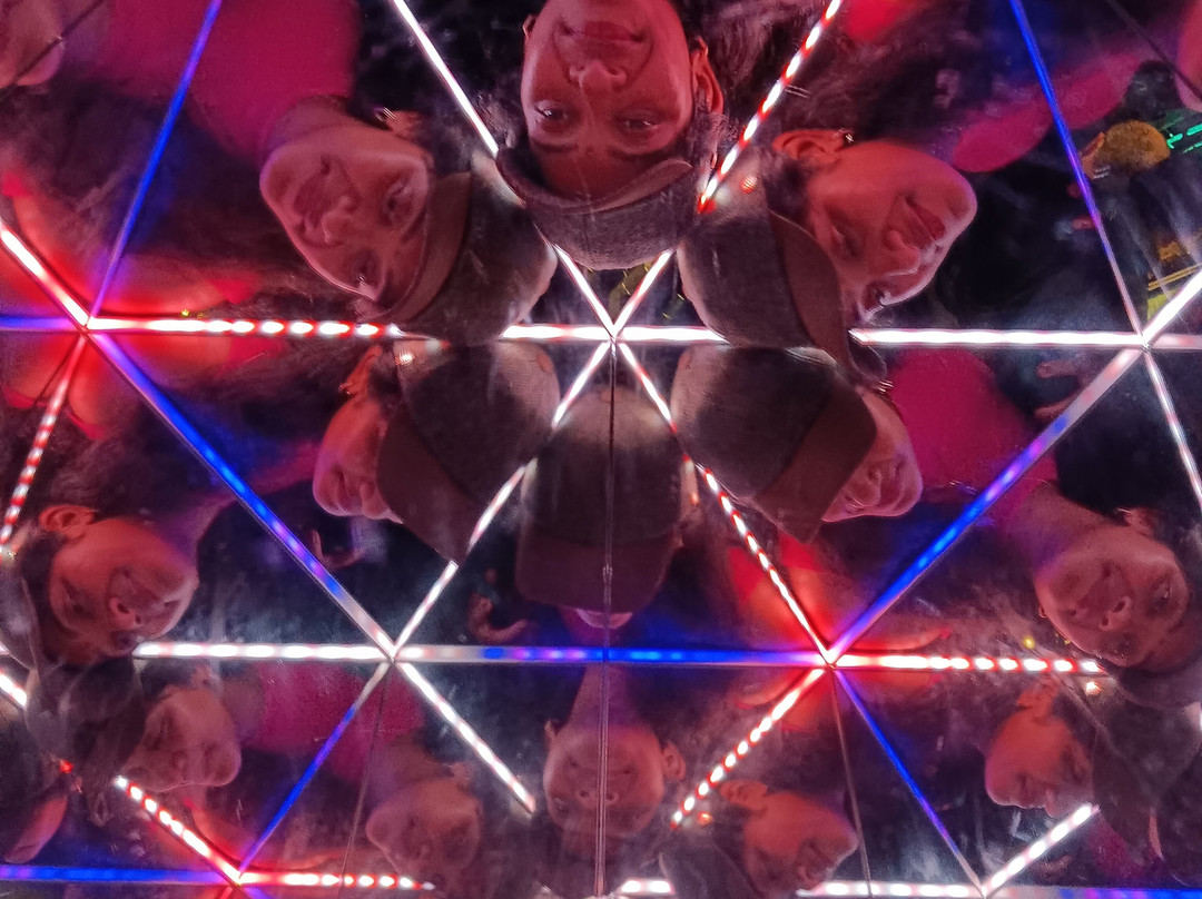 摄影暗房与光影世界展览-爱丁堡必去景点