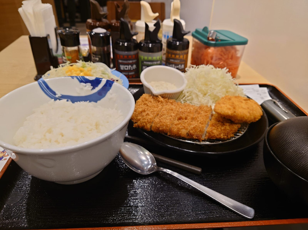 松屋 たつの店