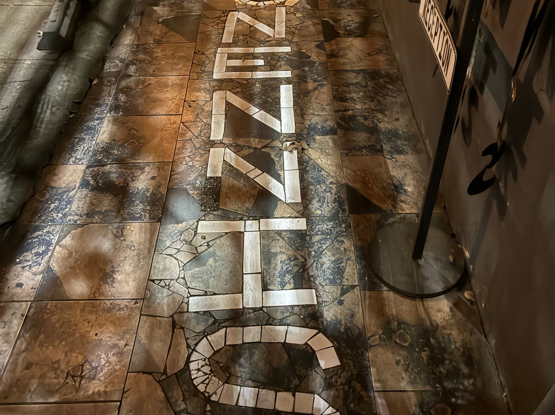 埃尼斯44号旅馆及餐厅主图