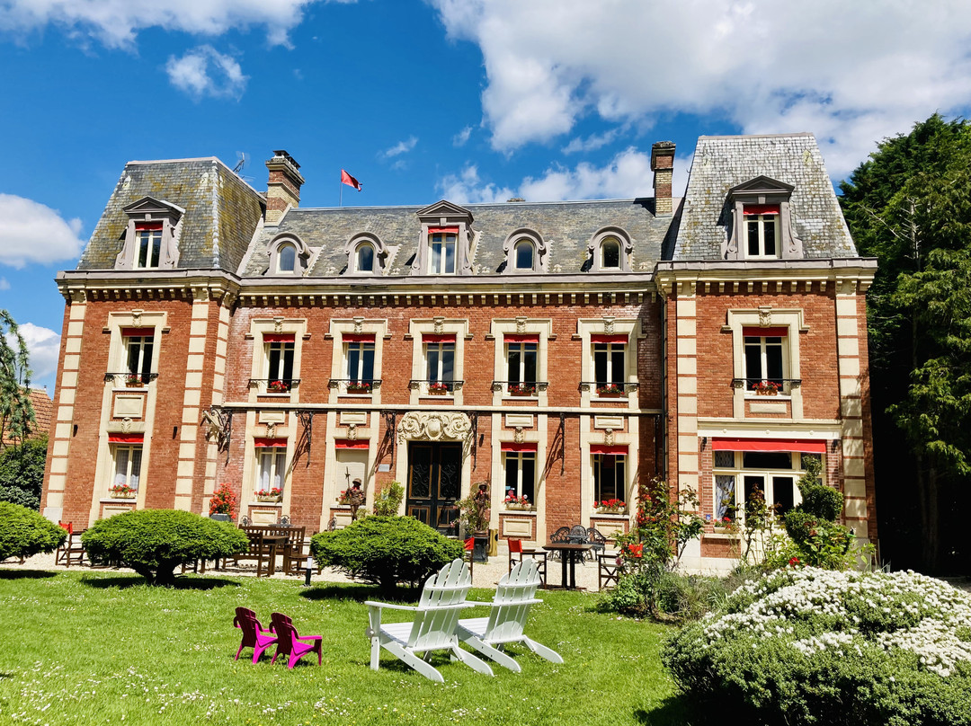 Saint-Aubin-sur-Gaillon酒店住宿-Chateau Corneille