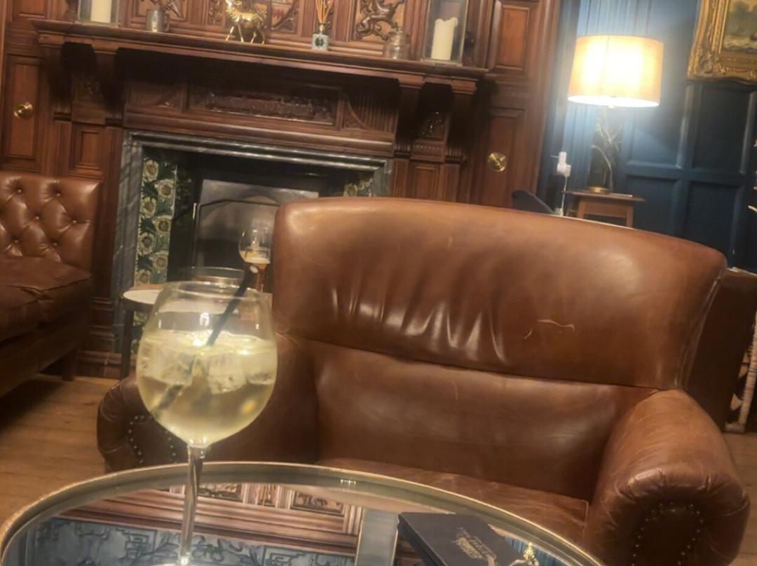 西蒙斯顿霍尔酒店主图