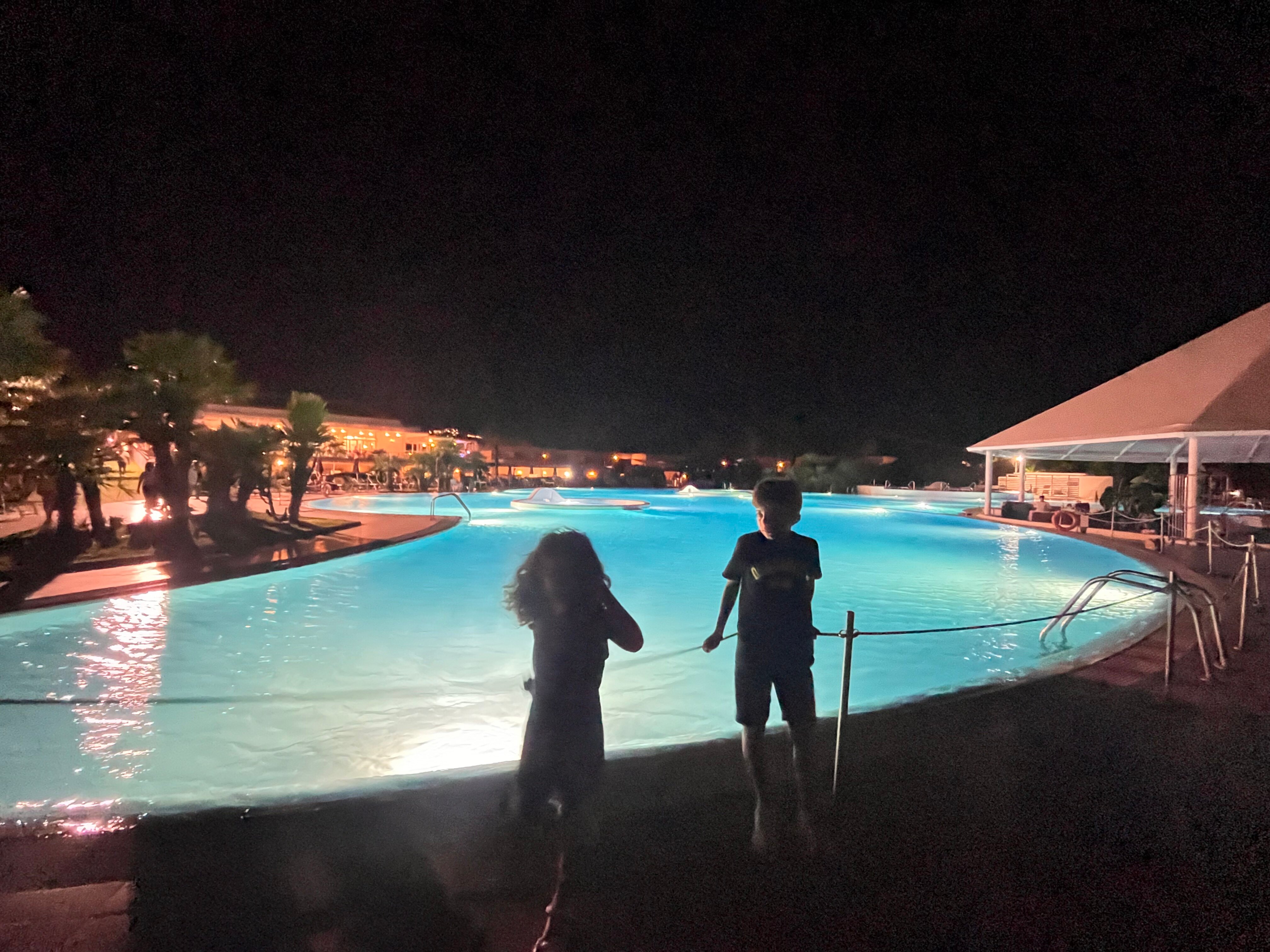 艾斯阳光海滩俱乐部酒店-旅行者