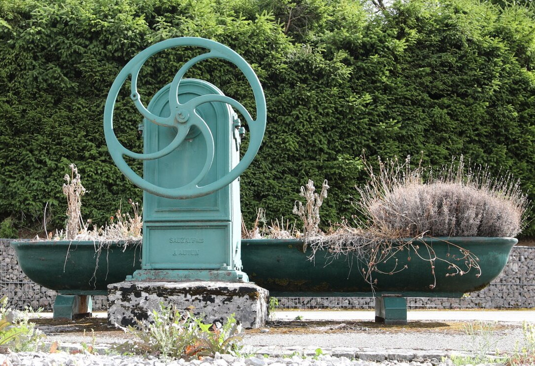 La pompe à chapelet « Sauzay Frères »-Saint-Laurent-en-Grandvaux必去景点