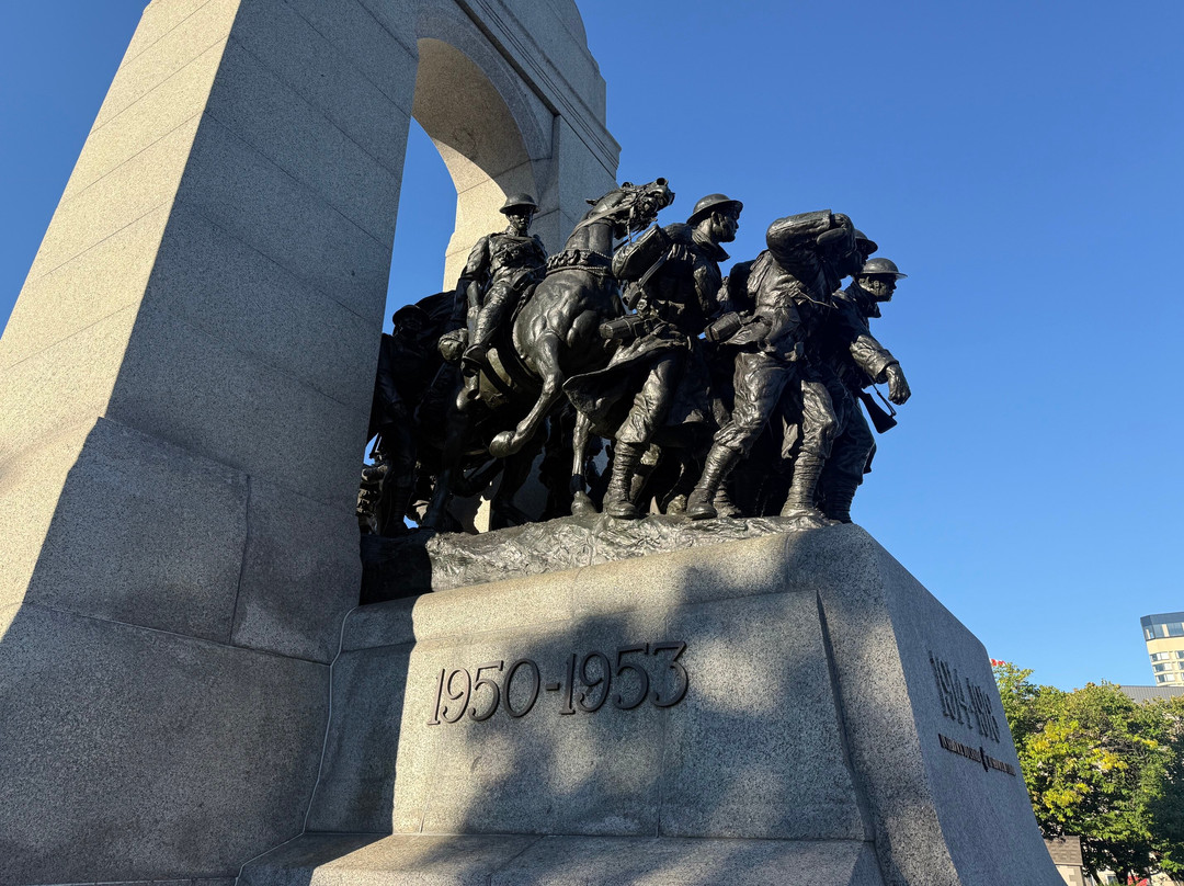 National War Memorial-渥太华必去景点