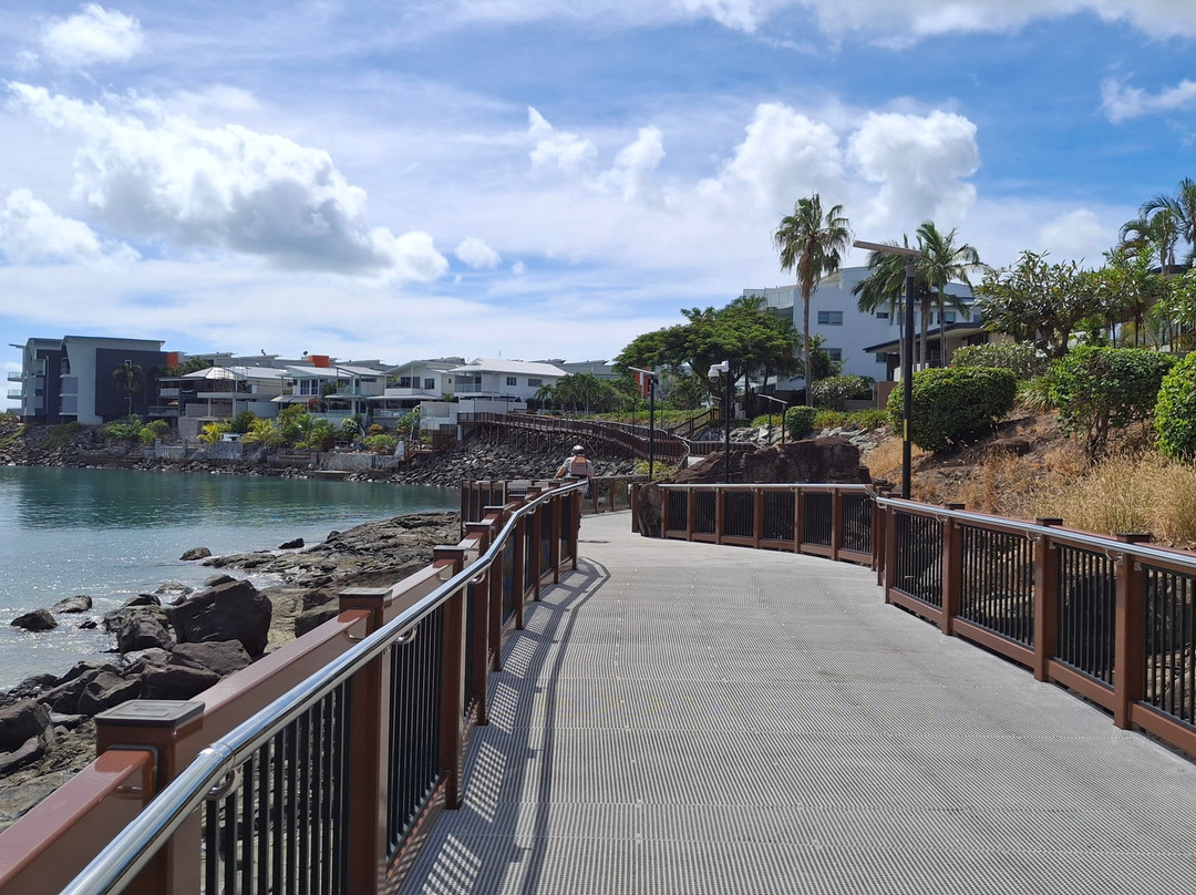 Bicentennial Walkway-艾尔利滩必去景点