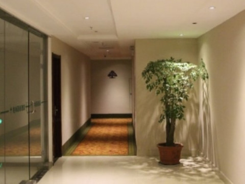 格林豪泰东海新汽车总站店主图